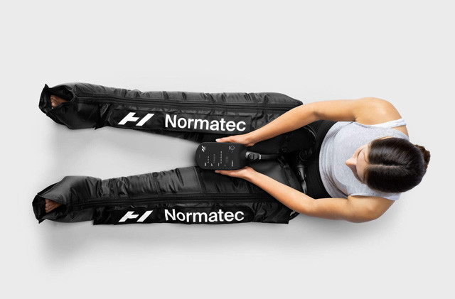 Profesjonalny system do regeneracji i masażu nóg Hyperice Normatec 3.0 Leg System - zdjęcie 2