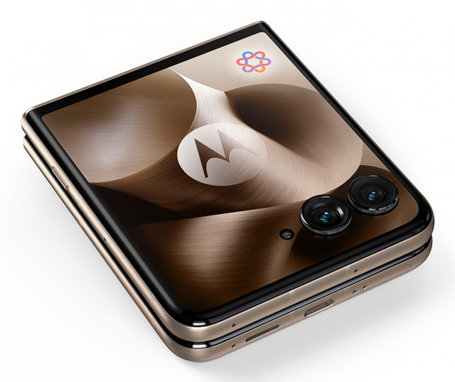 Motorola Razr 60 Ultra 5G 16/512GB Mountain Trail - zdjęcie 4