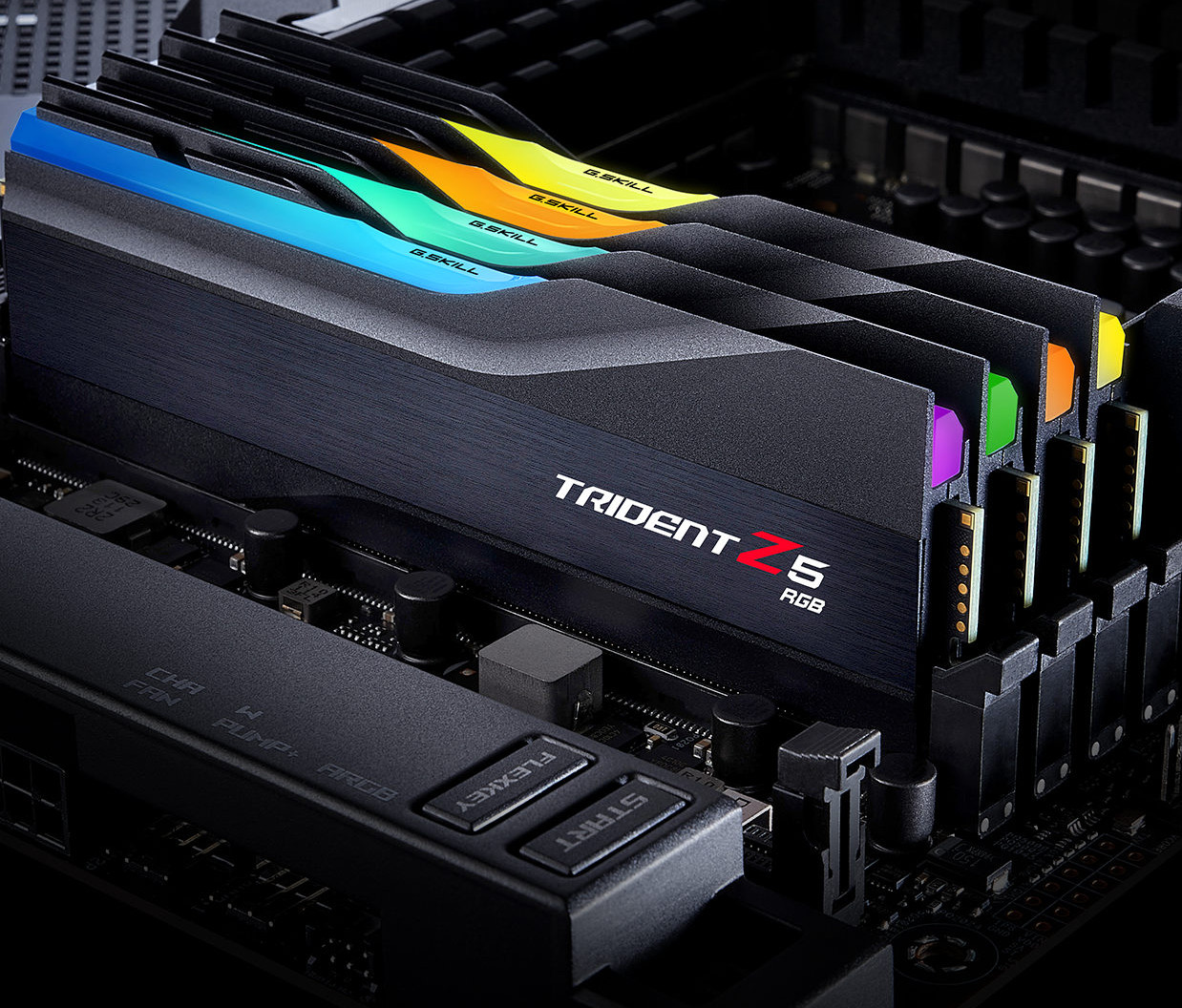 G.SKILL TRIDENT Z5 RGB DDR5 2X32GB 6000MHZ CL30 XM - zdjęcie 2