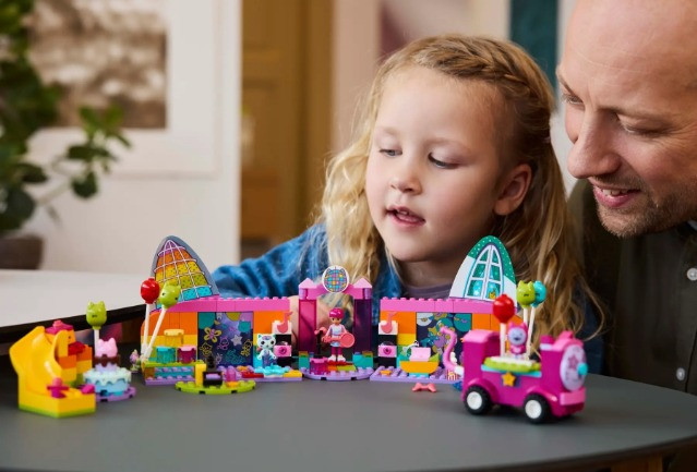 LEGO Gabby’S Dollhouse 10797 Sala balowa Gabi - zdjęcie 9