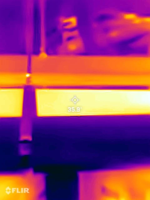 FLIR KAMERA TERMOWIZYJNA E6-PRO - zdjęcie 3