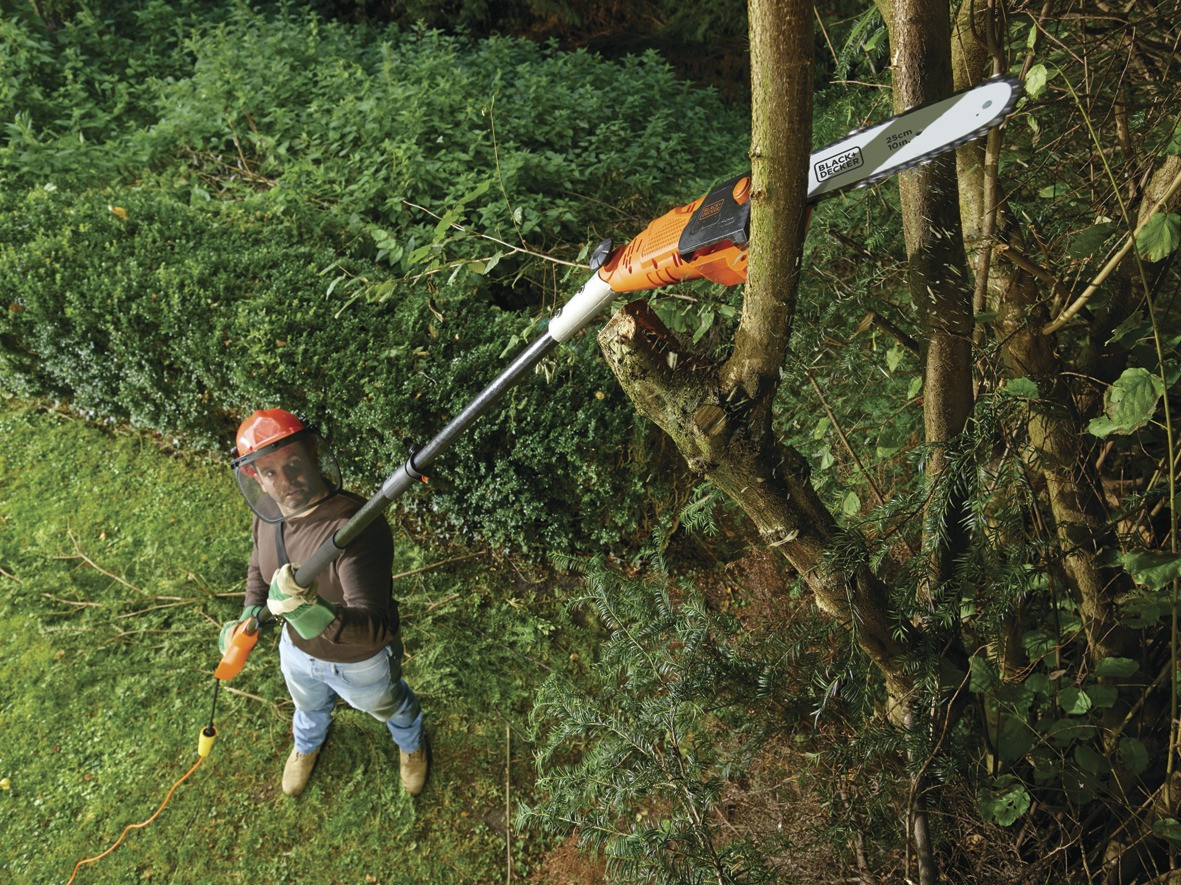 Pilarka łańcuchowa do cięcia gałęzi Black&Decker PS7525-QS - zdjęcie 1