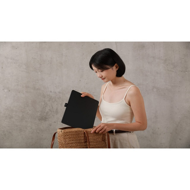 Tablet graficzny Huion L610 FREGO M Black - zdjęcie 8