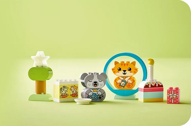 LEGO DUPLO 10977 Mój pierwszy szczeniak i kotek z odgłosami - zdjęcie 8