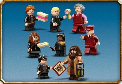 LEGO Harry Potter 76423 Ekspres do Hogwartu i stacja w Hogsmeade - zdjęcie 6
