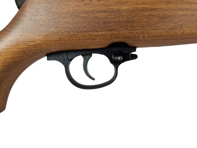 Karabinek wiatrówka BEEMAN CHIEF II PLUS z regulatorem PCP-drewno k.4,5 mm Ekp<17J - zdjęcie 6