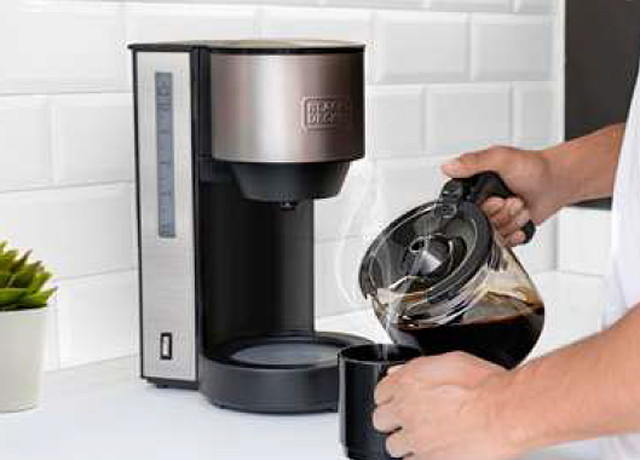 Ekspres przelewowy Black+Decker BXCO870E - zdjęcie 1