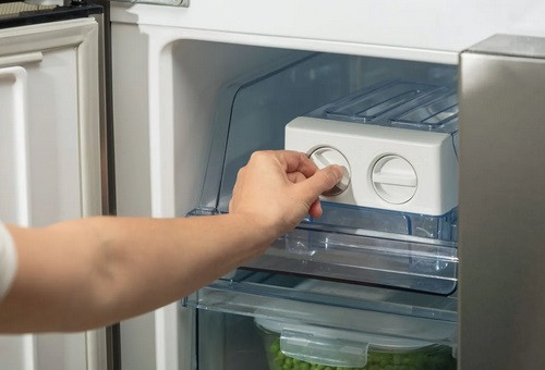 Lodówka GORENJE NRM818EMB Side by Side Kostkarka Twistowa 181,6 cm - zdjęcie 9