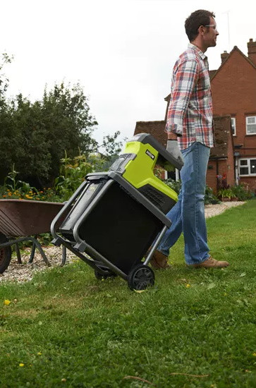 Rozdrabniacz gałęzi RYOBI RSH3045U 3000W 55L - zdjęcie 2