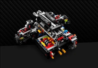 LEGO TECHNIC 42143 Ferrari Daytona SP3 - zdjęcie 4