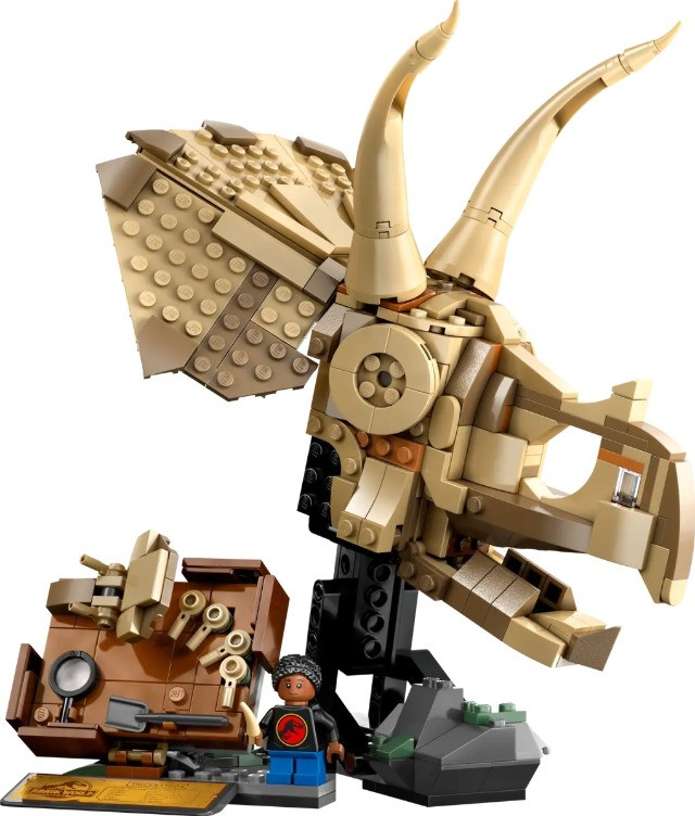 LEGO JURASSIC WORLD 76969 Szkielety dinozaurów: czaszka triceratopsa - zdjęcie 2