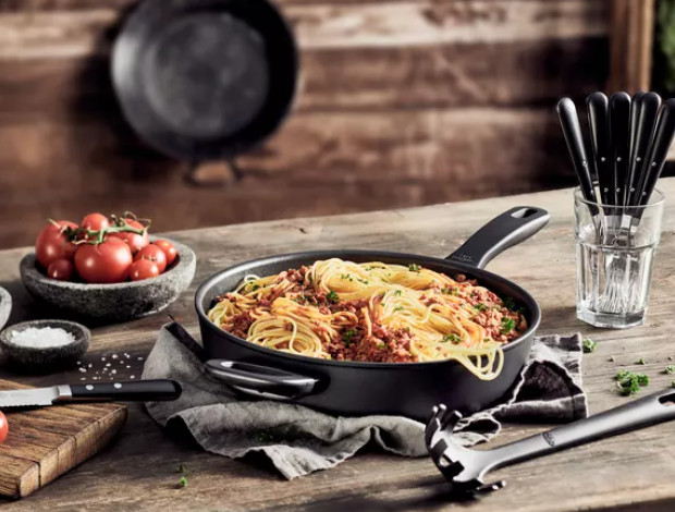 Patelnia BALLARINI Avola sauté z 2 uchwytami tytanowa 28 cm 75002-913-0 - zdjęcie 1