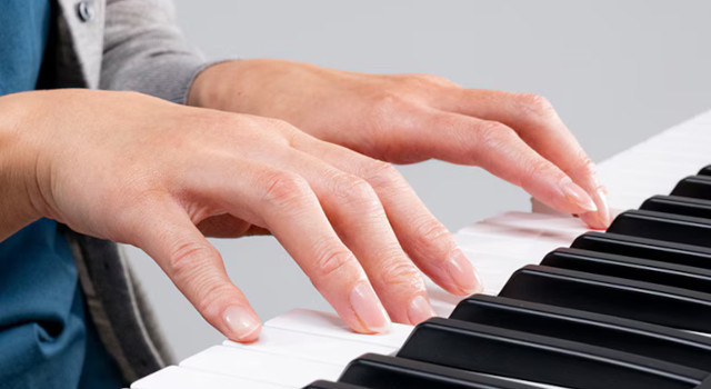 Yamaha YPT-280 - Keyboard - zdjęcie 4