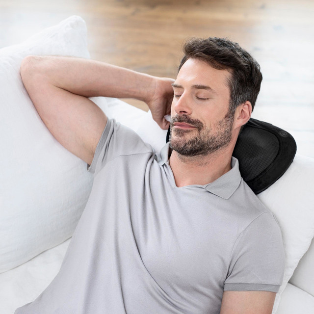 Poduszka masująca Shiatsu Medisana MC 200 - zdjęcie 1