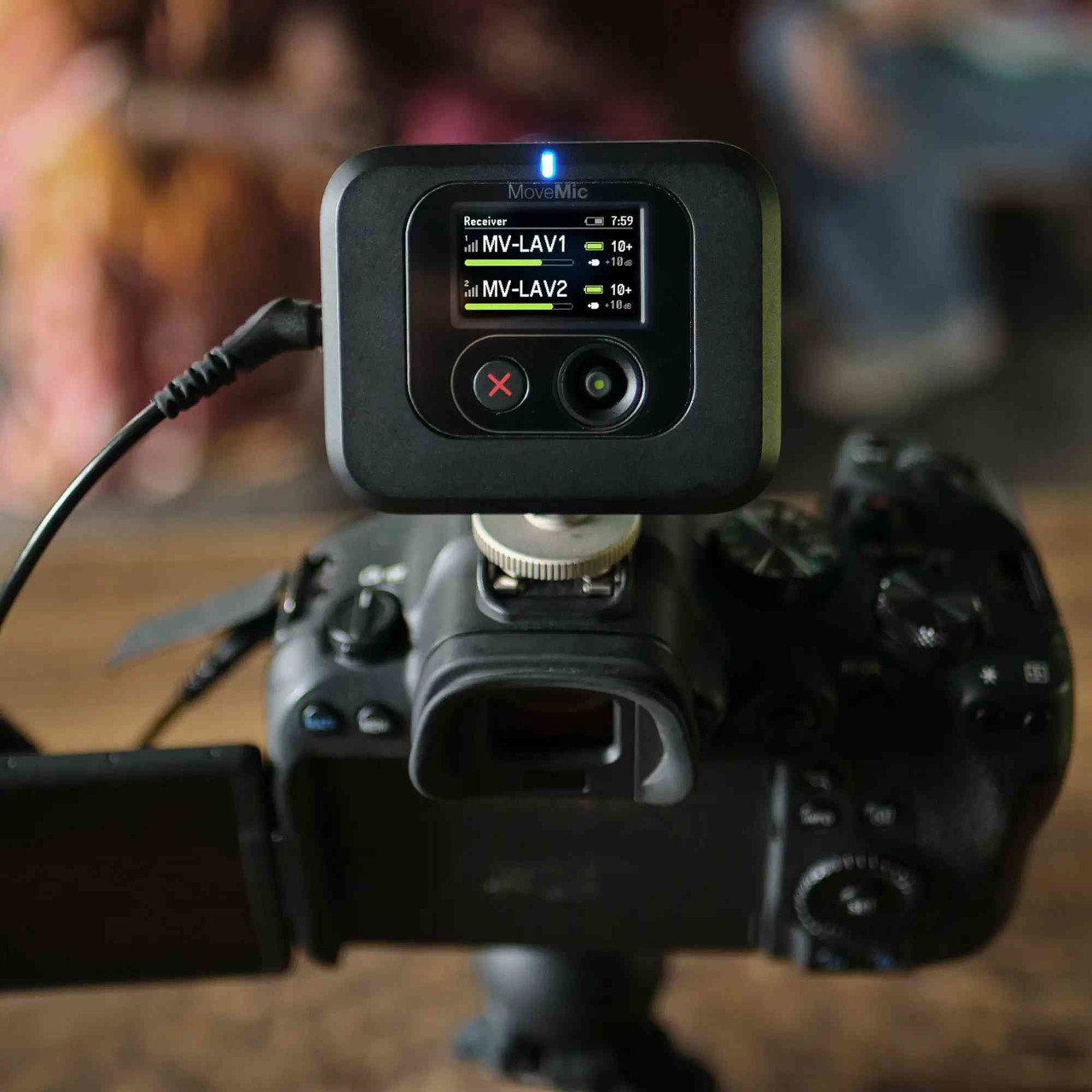 Shure MV-R-Z6 - Odbiornik nakamerowy MoveMic na zimną stopkę - zdjęcie 3