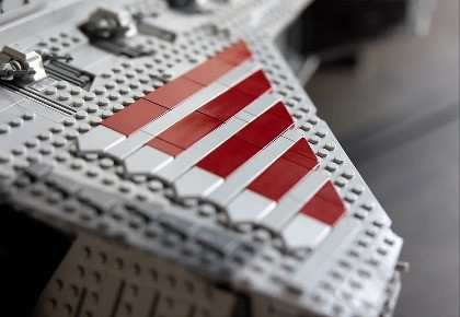 LEGO Star Wars 75367 Gwiezdny Niszczyciel typu Venator - zdjęcie 5