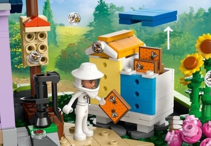 LEGO FRIENDS 42669 Dom pszczelarzy i kwiatowy ogród - zdjęcie 4