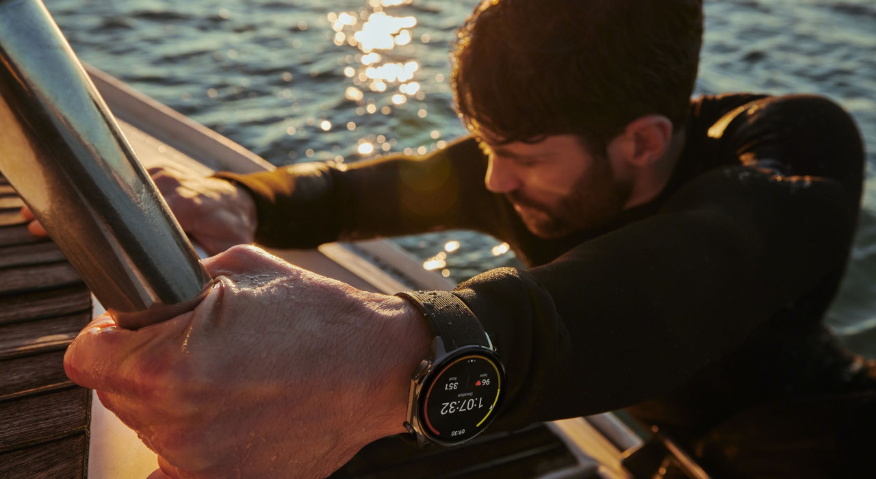 Smartwatch OnePlus Watch 2 Blue - zdjęcie 4