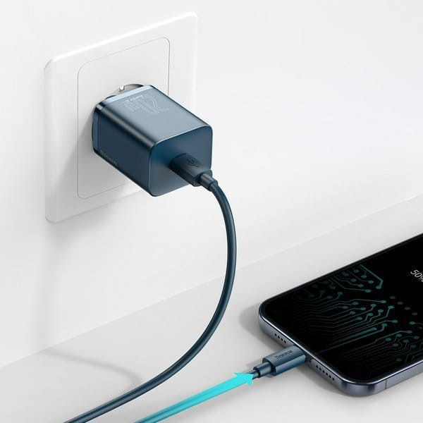 BASEUS ŁADOWARKA SIECIOWA Z PRZEWODEM USB-C DO LIG - zdjęcie 2