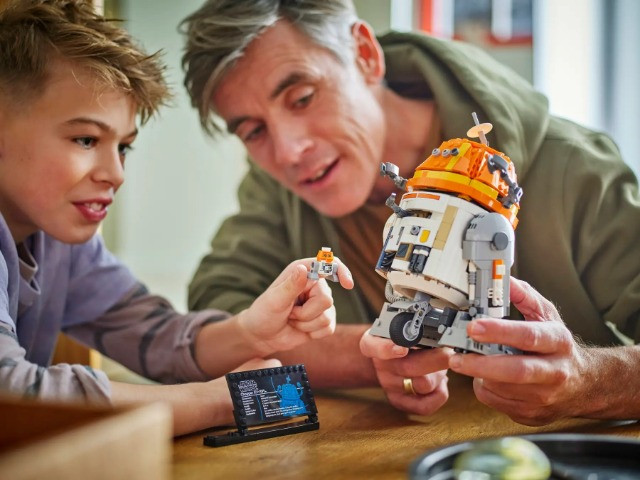 LEGO Star Wars 75416 Droid astromechaniczny Chopper (C1-10P) - zdjęcie 6