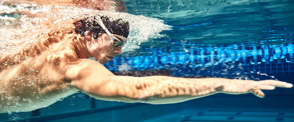 Słuchawki bezprzewodowe kostne Shokz OpenSwim Niebieskie - zdjęcie 1