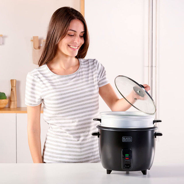 Ryżowar Black+Decker BXRC1800E - zdjęcie 3