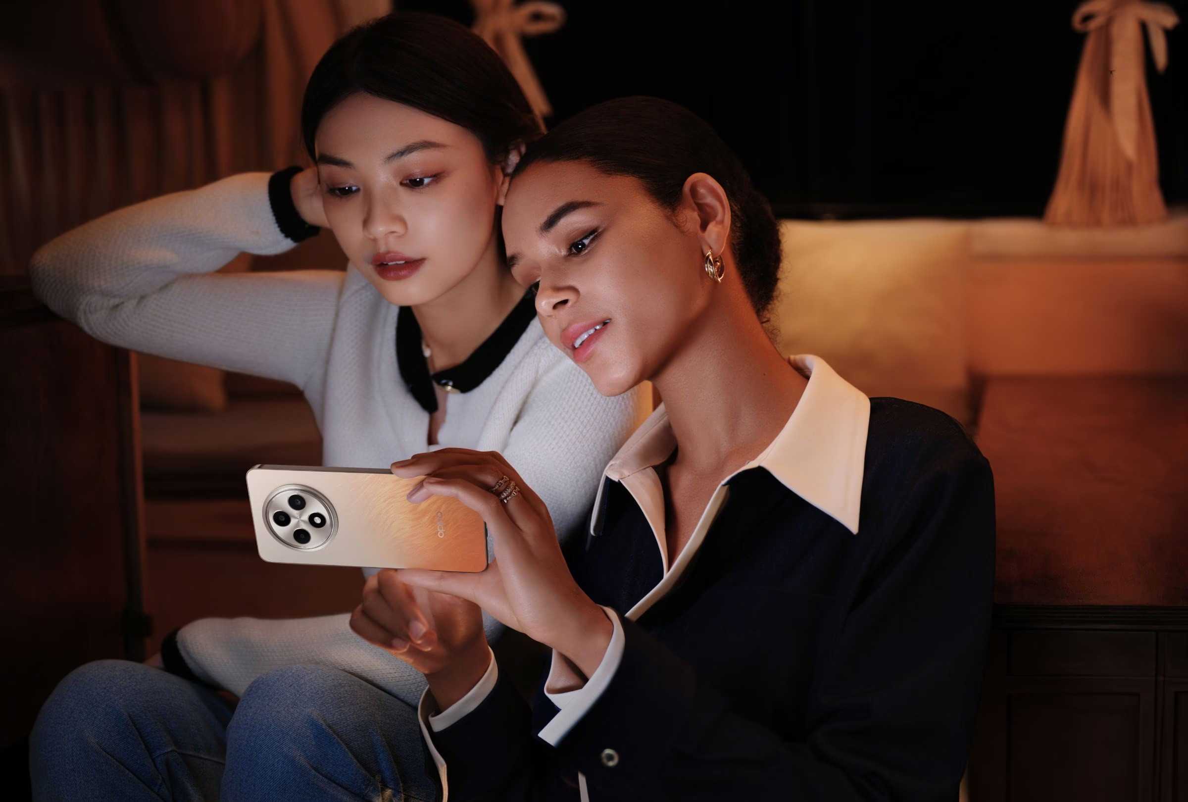 Smartfon Oppo Reno 12F 8/256GB Amber Orange - zdjęcie 20