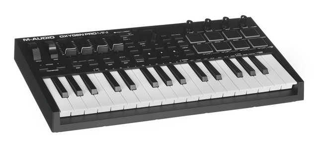 M-AUDIO Oxygen PRO MINI - Klawiatura Sterująca - zdjęcie 1