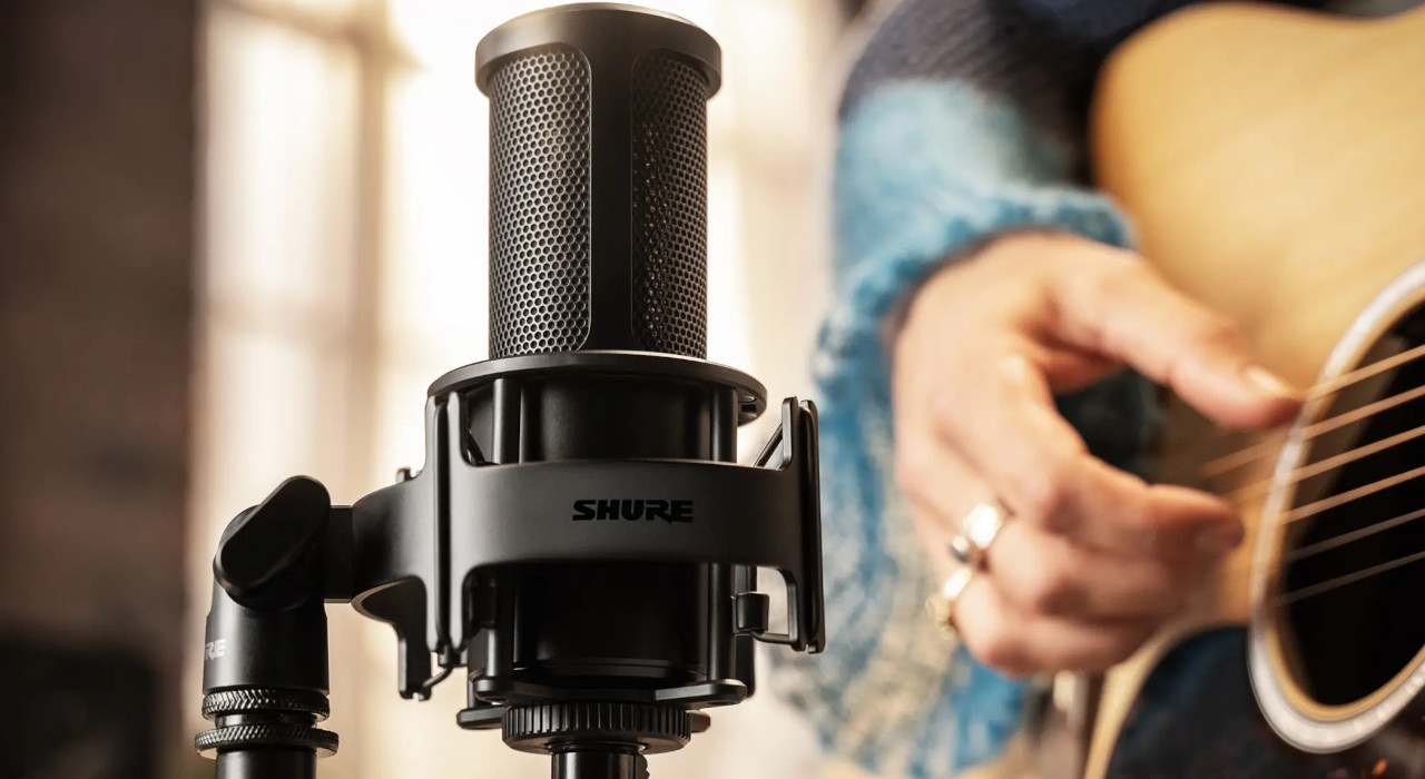 Shure SM4-K-KIT - Mikrofon pojemnościowy, zewnętrznie polaryzowany, uchwyt, popfiltr, etui - zdjęcie 3