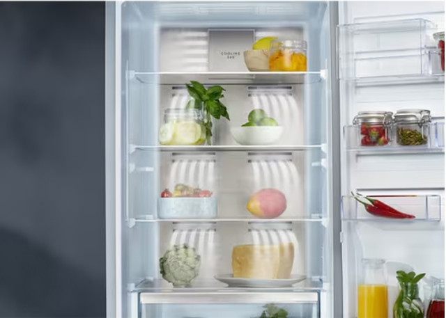 Lodówka ELECTROLUX LNT7ME36K2 No Frost 201cm - zdjęcie 1
