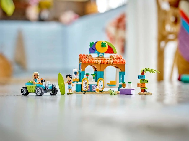 LEGO Friends 42625 Plażowa budka z koktajlami - zdjęcie 6