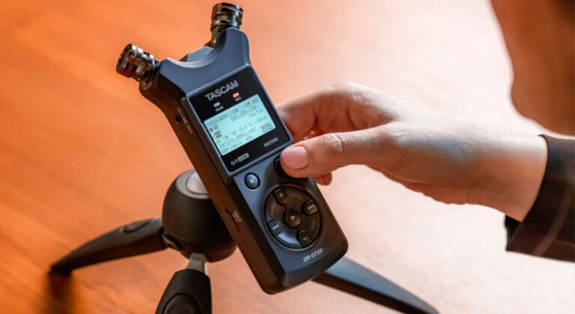 Tascam DR-07XP - Przenośny rejestrator cyfrowy z interfejsem USB - zdjęcie 3