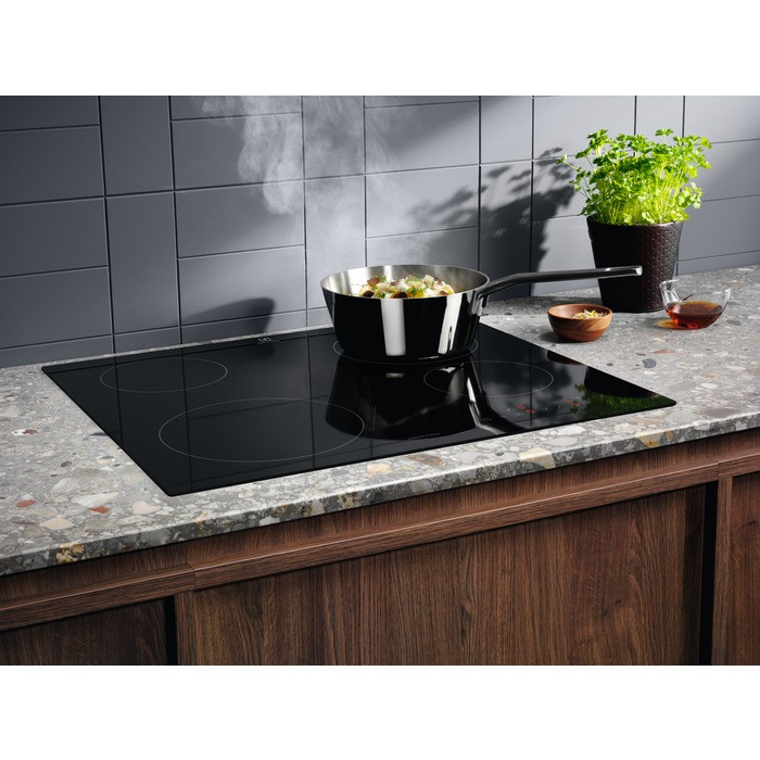 Płyta indukcyjna ELECTROLUX LIB60420CK - zdjęcie 2