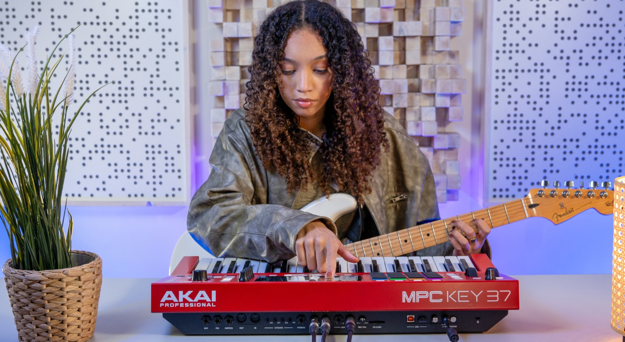 AKAI MPC Key 37 - Samodzielna stacja robocza - zdjęcie 3