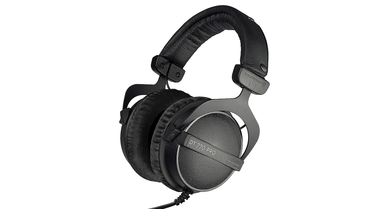 Beyerdynamic DT 770 PRO 250 OHM BLACK LIMITED EDITION - Słuchawki studyjne zamknięte - zdjęcie 1