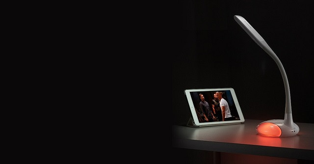 Nowoczesna lampka na biurko wielokolorowa RGB LED Activejet VENUS RGB biała z funkcją oświetlenia nocnego - zdjęcie 5