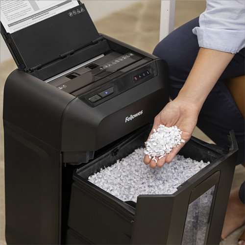 Fellowes Niszczarka AutoMax 80M, 4 x 12 mm, P-4 czarna - zdjęcie 4
