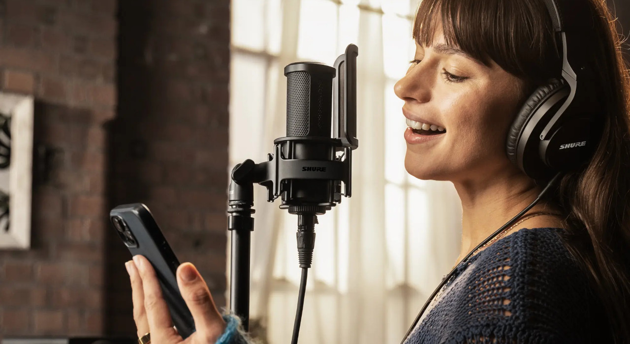 Shure SM4-K-KIT - Mikrofon pojemnościowy, zewnętrznie polaryzowany, uchwyt, popfiltr, etui - zdjęcie 2