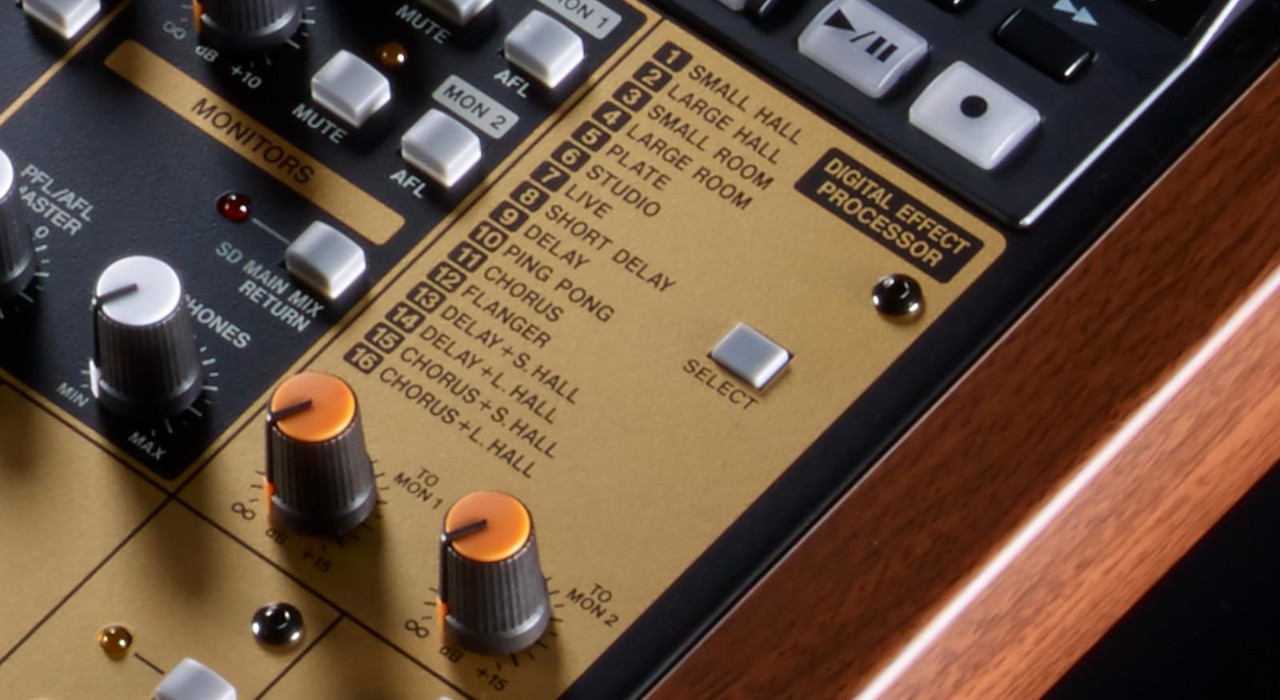 Tascam Model 16 - 14-kanałowy mikser analogowy z 16-ścieżkowym, cyfrowym rejestratorem - zdjęcie 5