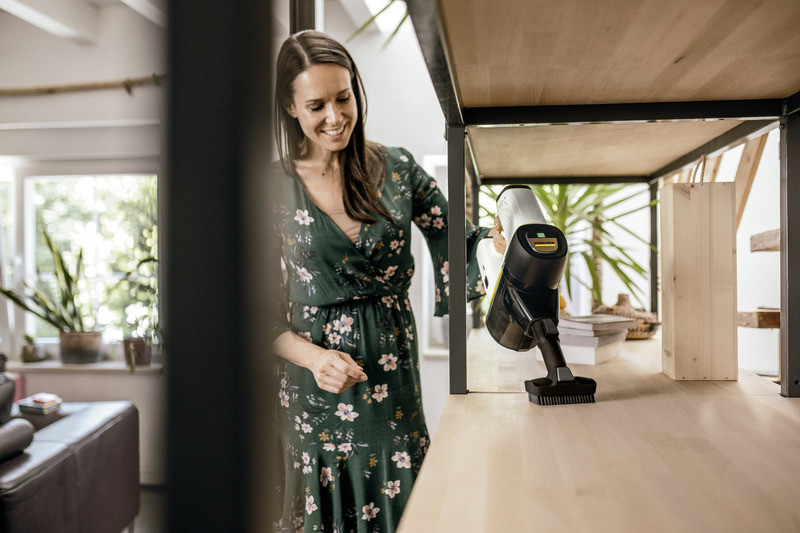Odkurzacz KARCHER VC 6 Cordless ourFamily - 1.198-670.0 - zdjęcie 1