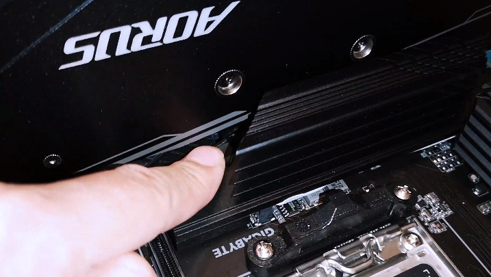 Płyta główna Gigabyte B650 EAGLE AX - zdjęcie 9