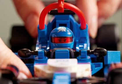 LEGO Speed Champions 77246 Bolid F1® Visa Cash App RB VCARB 01 - zdjęcie 5