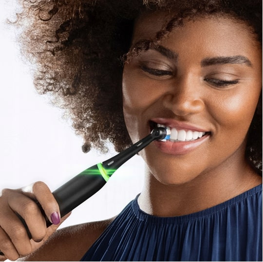 Braun Oral-B szczoteczka elektryczna iO 4 BLACK - zdjęcie 5