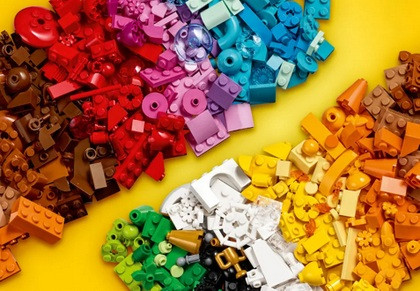 LEGO Classic 11029 Kreatywny zestaw imprezowy - zdjęcie 3