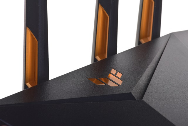 ASUS-TUF-AX3000 V2 router gamingowy - zdjęcie 5