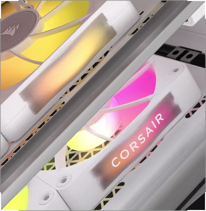 CORSAIR iCUE LINK TITAN 240 RX LCD White AIO, 240mm Radiator, Liquid CPU Cooler - zdjęcie 10