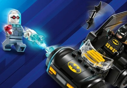 LEGO DC SUPER HEROES 76301 Batman i Batmobil kontra Mr. Freeze - zdjęcie 5