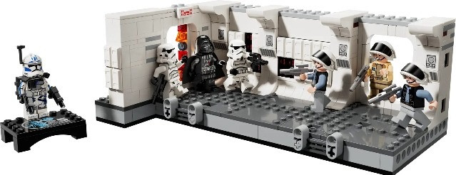 LEGO Star Wars 75387 Wejście na pokład statku kosmicznego Tantive IV - zdjęcie 2