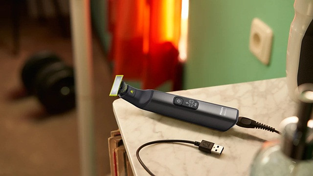 Golarka PHILIPS OneBlade Pro QP 6652/61 - zdjęcie 9