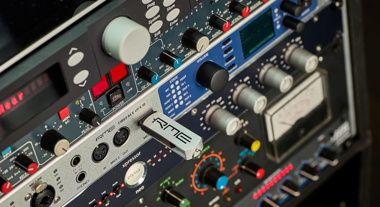 RME FIREFACE UFX III - Interfejs Audio USB [30 IN/ 30 OUT] - zdjęcie 2